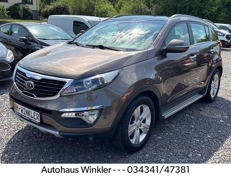 Beige Gebraucht 2013 Kia Sportage Vision SUV | 11.990 € (Fairer Preis) - Bild 1/4
