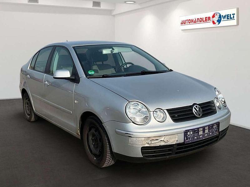 Gebraucht VW Polo Comfortline 75 PS (55 kW) 2005 Silber Kleinwagen