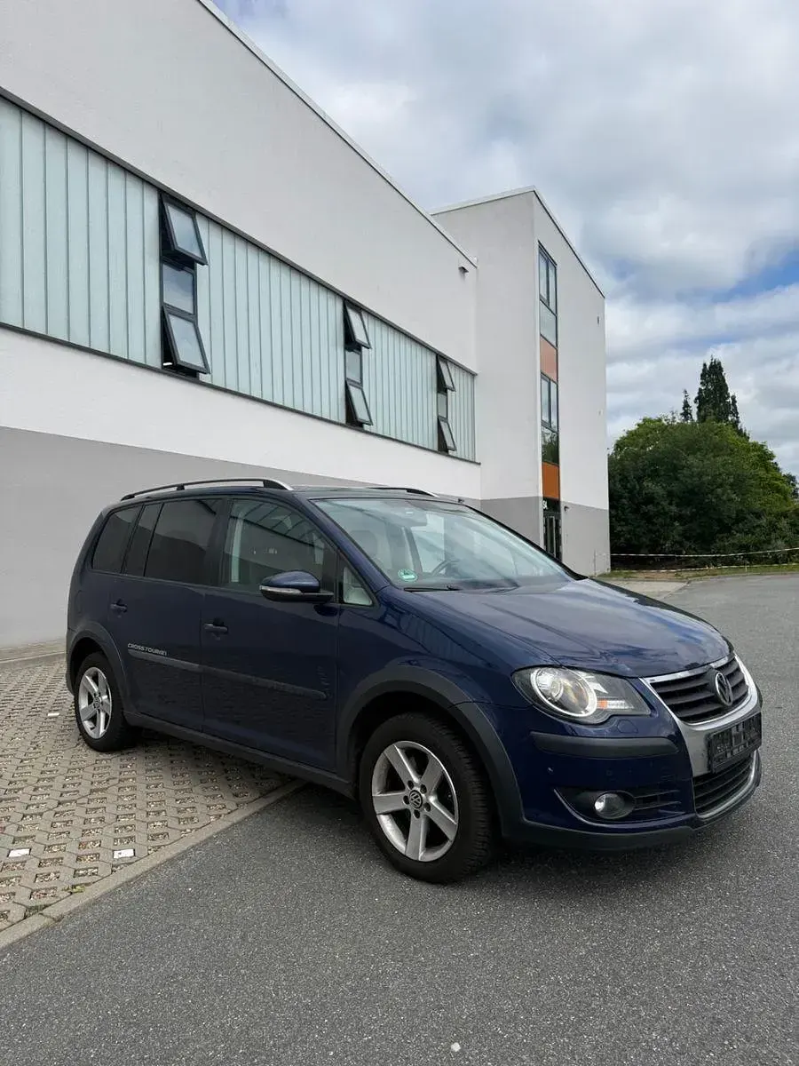 Gebraucht VW Touran Cross 170 PS (125 kW) 2009 Blau Van / Kleinbus