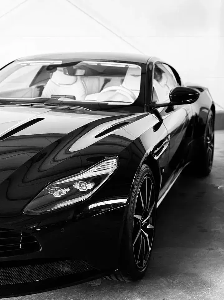 Gebraucht Aston Martin DB11 639 PS (469 kW) 2018 Schwarz Coupé