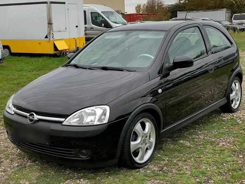 Schwarz Gebraucht 2003 Opel Corsa Kleinwagen | 650 € (Superpreis) - Bild 1/4