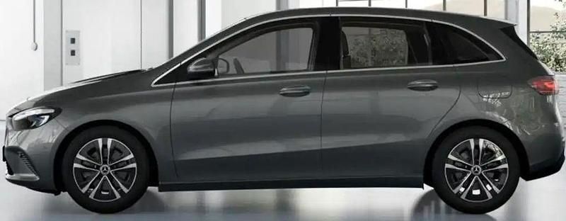 Gebraucht Mercedes B200 Progressive 163 PS (119 kW) 2025 Grau Van / Kleinbus