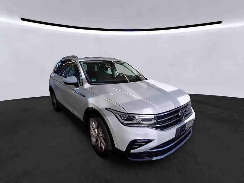 Gebraucht VW Tiguan Elegance 150 PS (110 kW) 2022 Weiß SUV