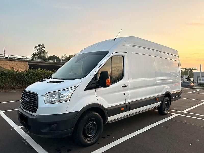 Weiß Gebraucht 2019 Ford Transit Van / Kleinbus | 10.700 € (Superpreis) - Bild 1/4