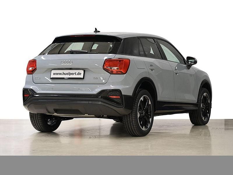 Neu Audi Q2 S-Line 150 PS (110 kW) 2026 Pfeilgrau perleffekt SUV