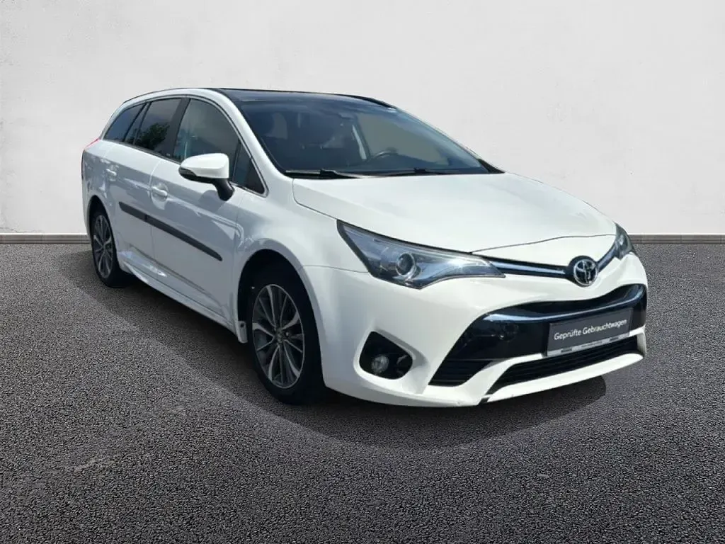 Gebraucht Toyota Avensis Edition-S 147 PS (108 kW) 2017 Schneeweiß Kombi