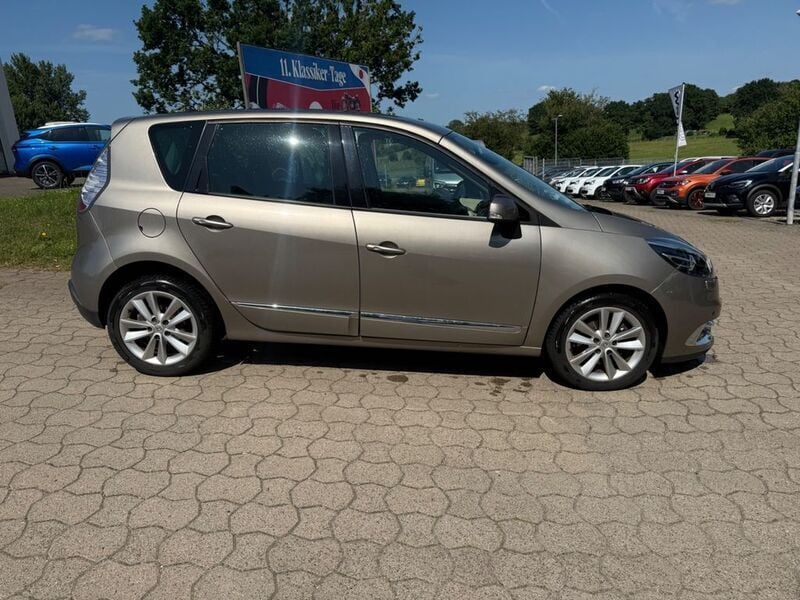 Gebraucht Renault Scénic III Bose Edition 140 PS (102 kW) 2012 Braun Van / Kleinbus