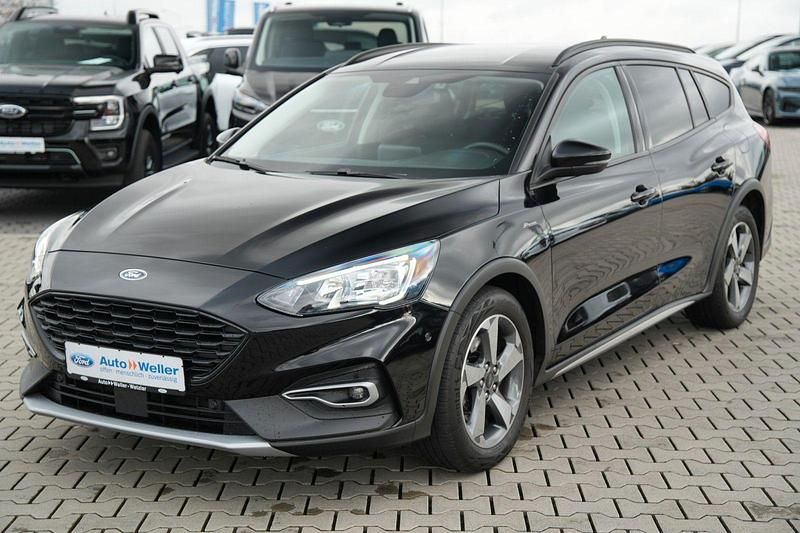 Usata Ford Focus Active 155 CV (114 kW) 2021 Nero Station wagon