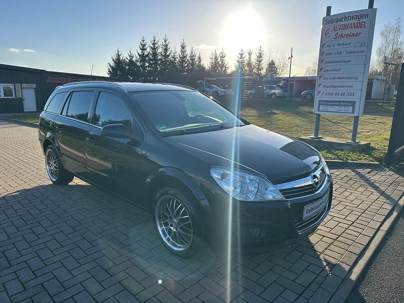 Gebraucht Opel Astra 116 PS (85 kW) 2008 Schwarz Kombi