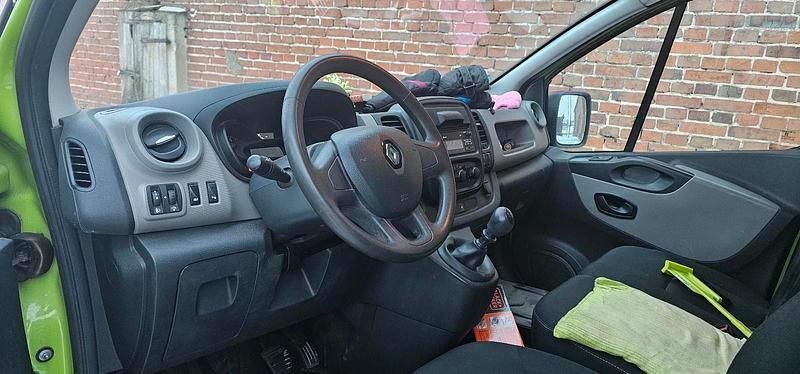 Gebraucht Renault Trafic 120 PS (88 kW) 2016 Grün Van / Kleinbus