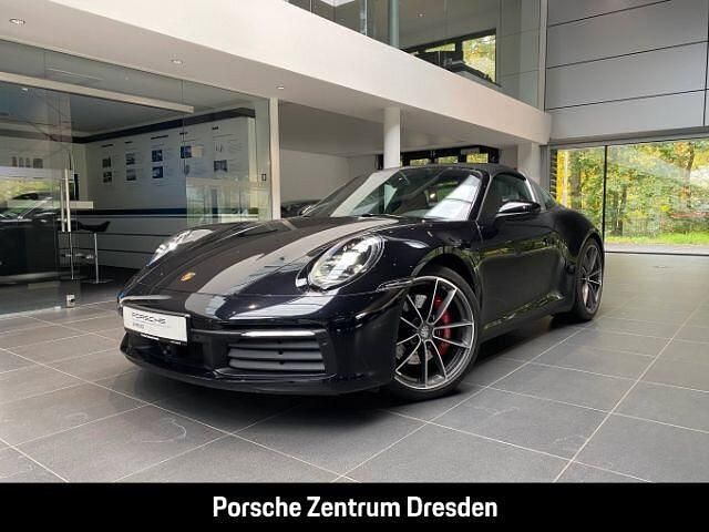 Gebraucht Porsche 992 450 PS (330 kW) 2020 Tiefschwarzmetallic (metallic) Coupé