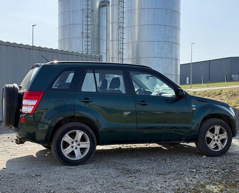 Gebraucht Suzuki Grand Vitara 129 PS (94 kW) 2007 Grün SUV