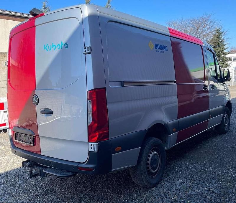 Gebraucht Mercedes Sprinter 163 PS (119 kW) 2019 Weiß Van