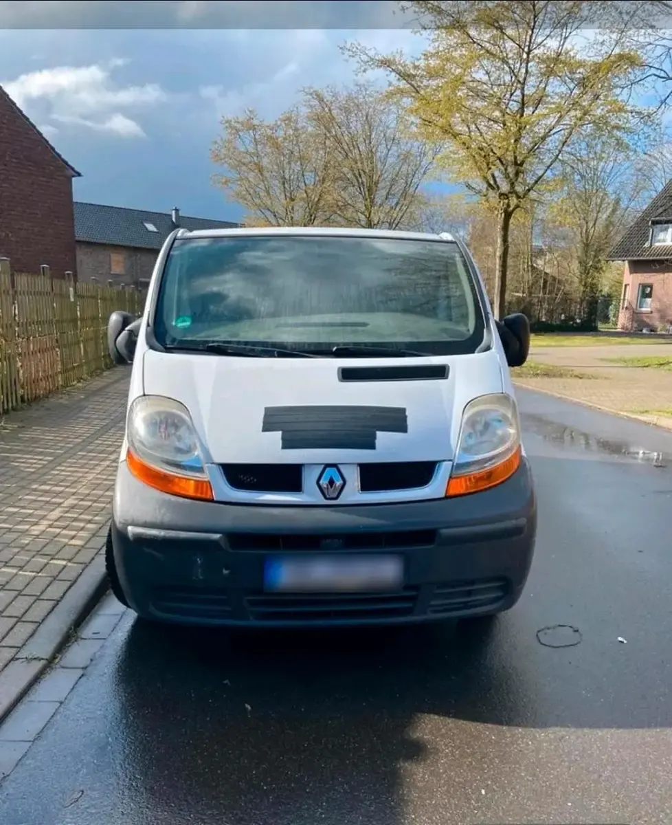 Brugt Renault Trafic 100 HK (73 kW) 2007 Hvid MPV