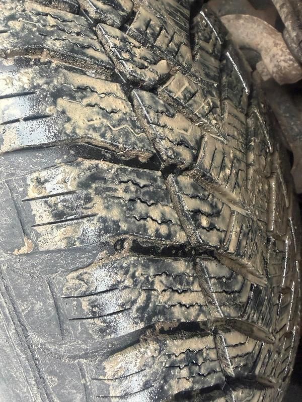 Gebraucht Nissan Navara 145 PS (106 kW) 2014 Grau Pickup