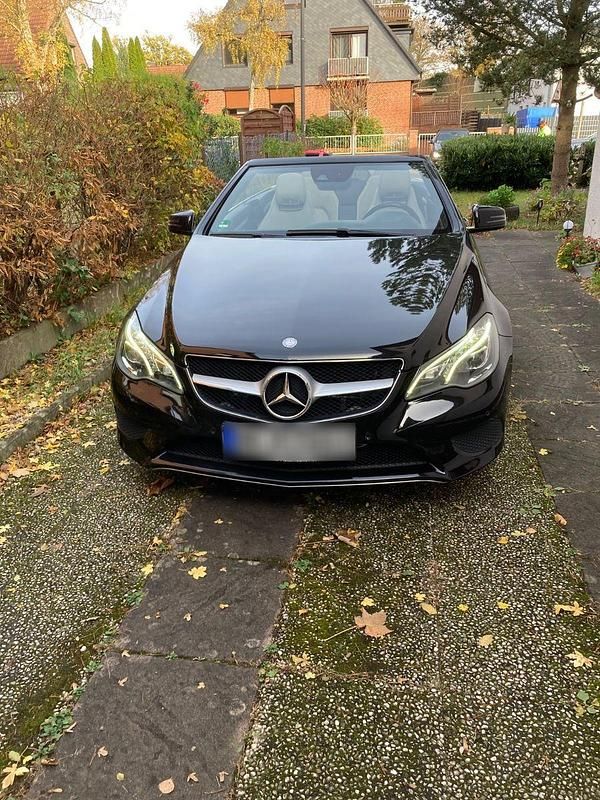 Gebraucht Mercedes E350 258 PS (189 kW) 2016 Schwarz Cabrio