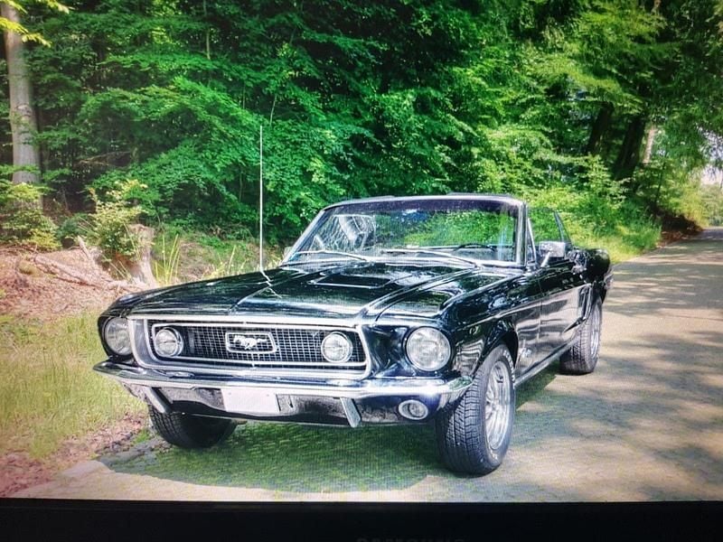 Schwarz Gebraucht 1968 Ford Mustang Cabrio | 46.500 € - Bild 1/4