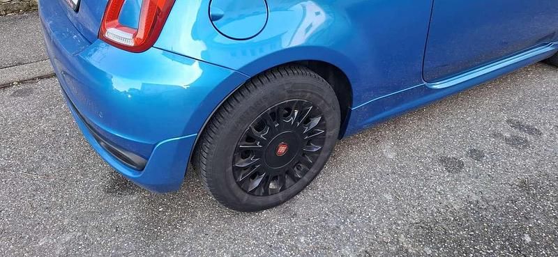 Gebraucht Fiat 500 105 PS (77 kW) 2016 Blau Limousine