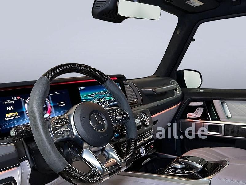 Gebraucht Mercedes G63 AMG AMG 585 PS (430 kW) 2023 Designo platin magno SUV