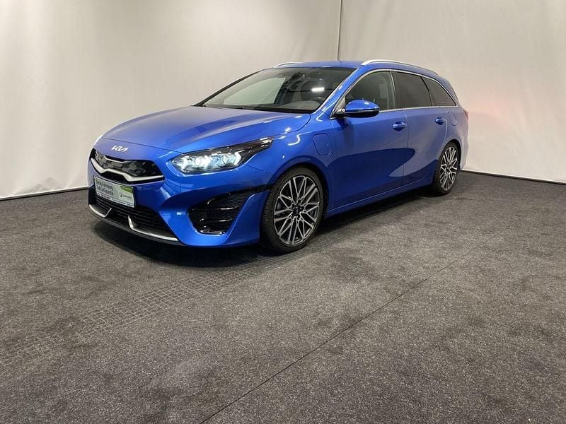 Blau Gebraucht 2021 Kia Ceed Sportswagon Vision Kombi | 18.750 € (Fairer Preis) - Bild 1/4