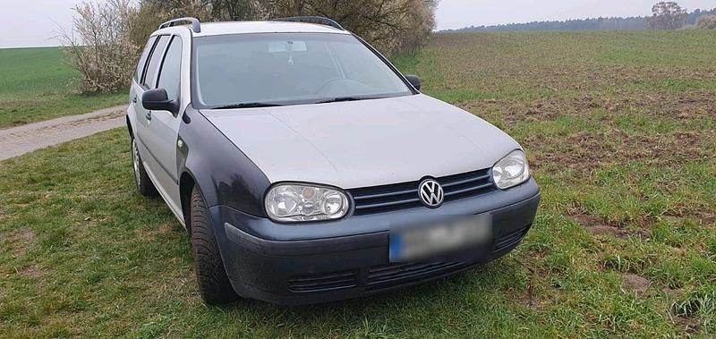 Gebraucht VW Golf IV 116 PS (85 kW) 2002 Silber Kombi