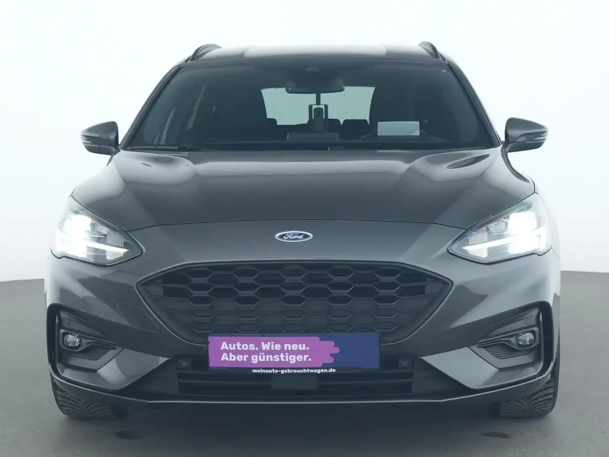Gebraucht Ford Focus ST-Line 125 PS (91 kW) 2021 Magnetic grau Kombi
