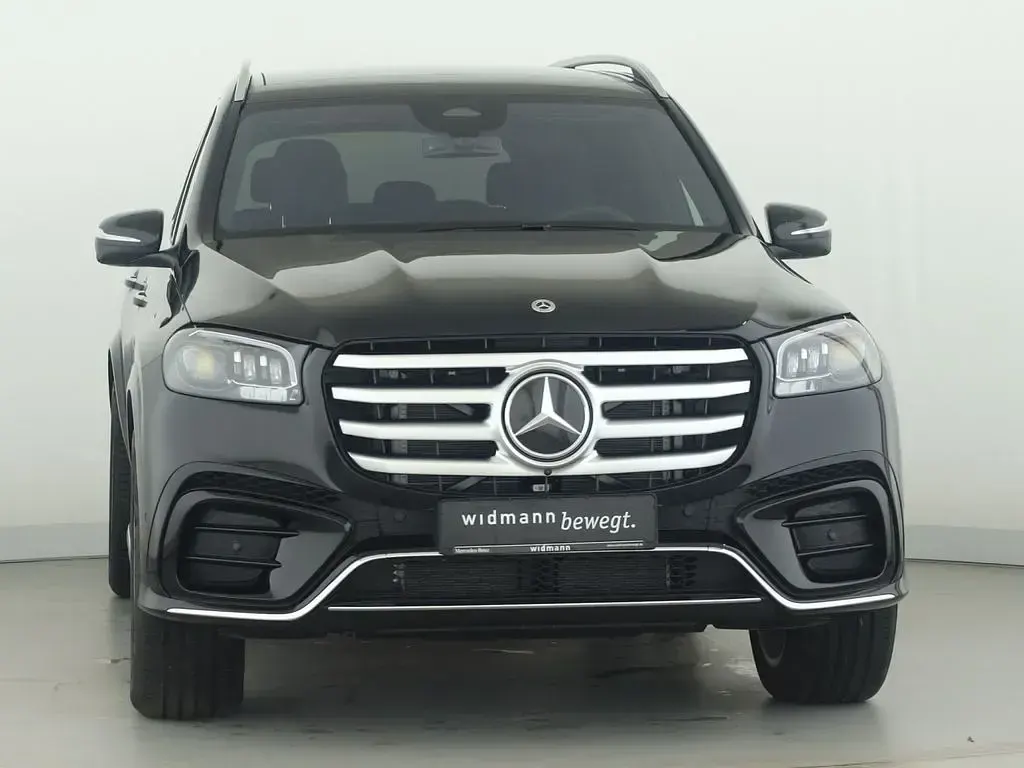 Gebraucht Mercedes GLS580 517 PS (380 kW) 2026 Schwarz SUV