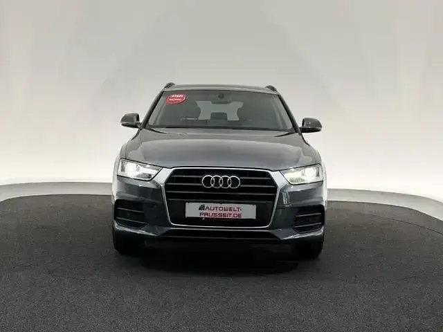 Gebraucht Audi Q3 Comfort 120 PS (88 kW) 2018 Grau SUV
