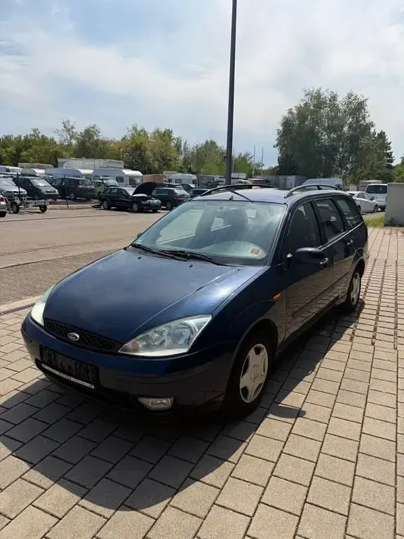 Gebraucht Ford Focus Ambiente 101 PS (74 kW) 2004 Blau Limousine