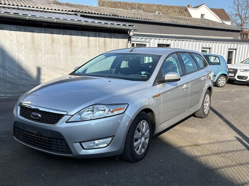 Gebraucht Ford Mondeo 145 PS (106 kW) 2008 Silber Kombi