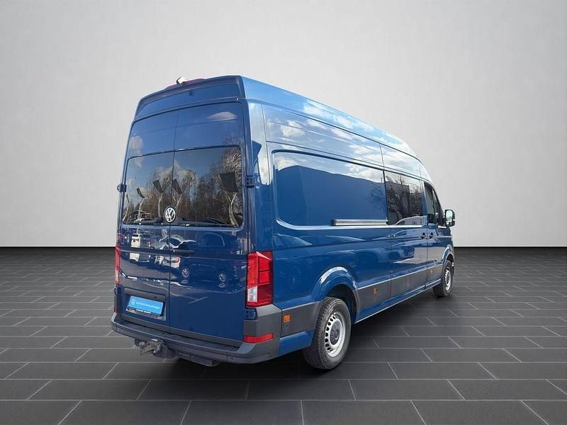 Gebraucht VW Crafter 177 PS (130 kW) 2020 Deep ocean blue Van