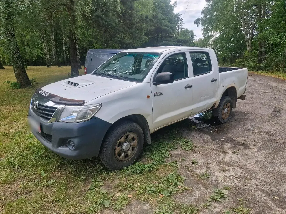 Gebraucht Toyota HiLux 144 PS (105 kW) 2013 Weiß Pickup