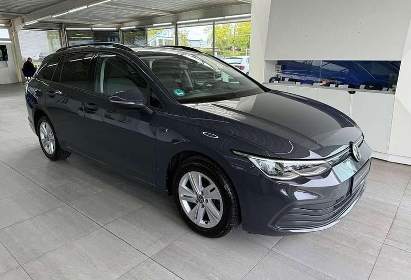 Uranograu/cinza urano Gebraucht 2022 VW Golf VIII Life Kombi | 18.990 € (Guter Preis) - Bild 1/4