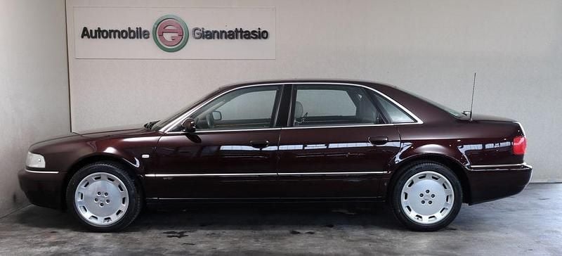 Gebraucht Audi A8L W12 420 PS (308 kW) 2001 Rot Limousine