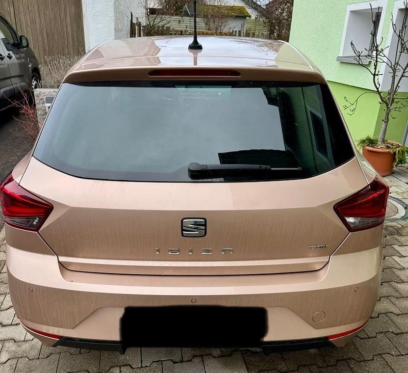Gebraucht Seat Ibiza XCELLENCE 90 PS (66 kW) 2018 Gold Limousine