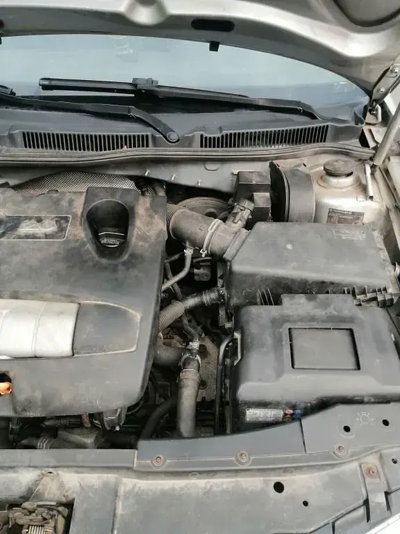 Gebraucht VW Golf IV Basis 116 PS (85 kW) 2003 Silber Limousine