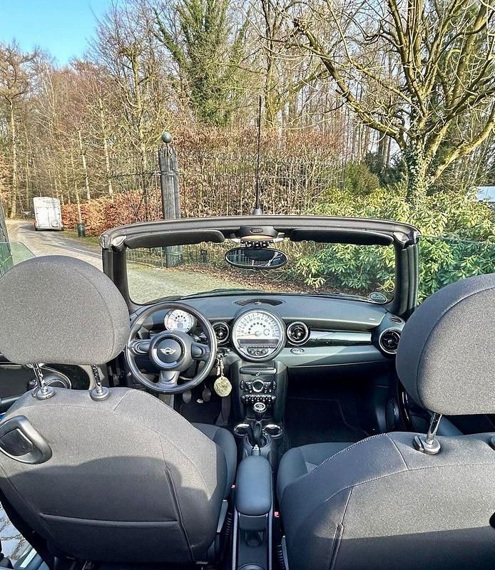 Gebraucht Mini ONE Pepper 98 PS (72 kW) 2012 Schwarz Kleinwagen
