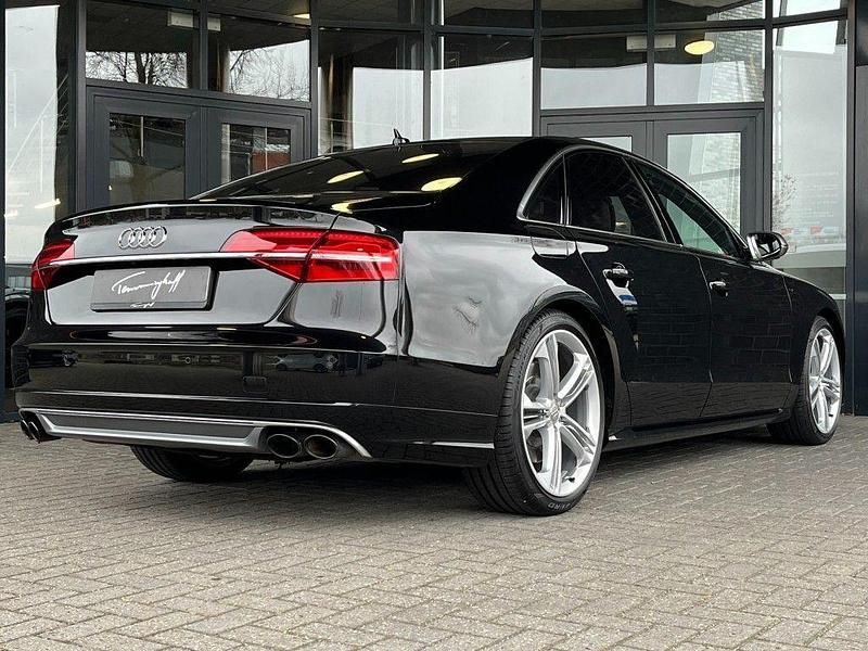 Gebraucht Audi S8 Sport 519 PS (381 kW) 2015 Schwarz Limousine