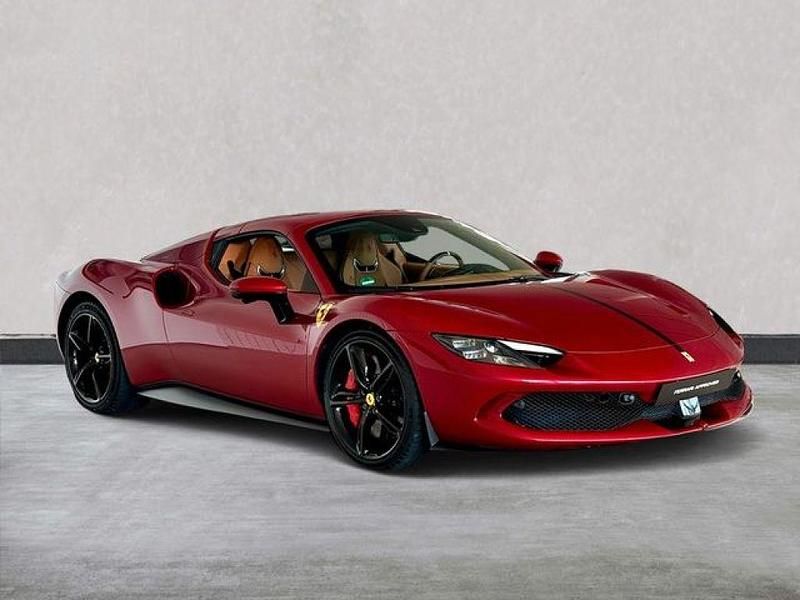 Gebraucht Ferrari 296 829 PS (609 kW) 2024 Rot Cabrio