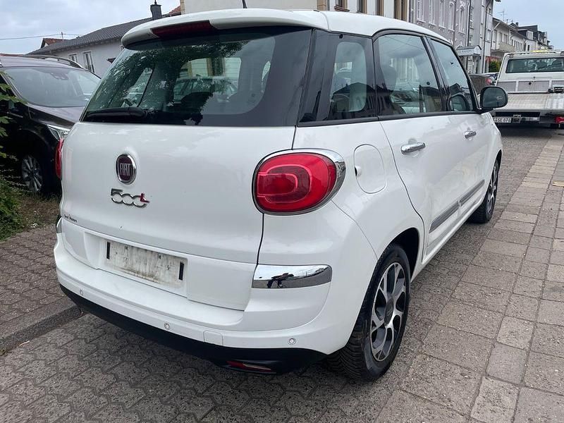 Gebraucht Fiat 500L Mirror 95 PS (69 kW) 2019 Weiß Van / Kleinbus