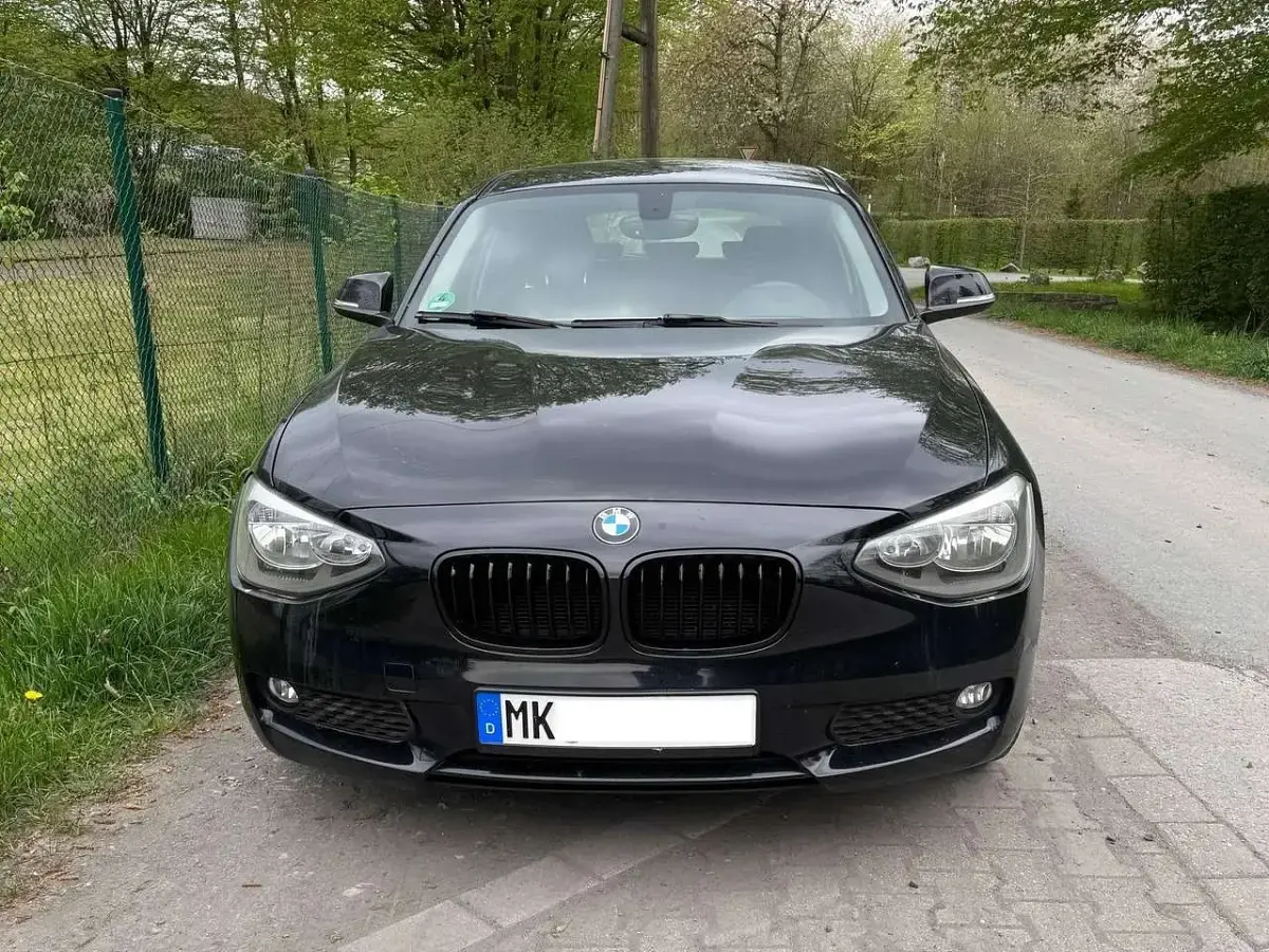 Gebraucht BMW 116 136 PS (100 kW) 2012 Schwarz Kleinwagen