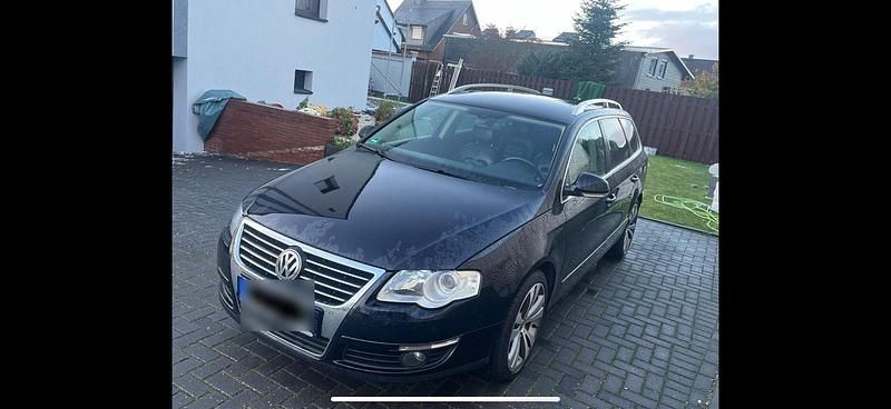 Schwarz Gebraucht 2008 VW Passat Highline Kombi | 2.999 € (Fairer Preis) - Bild 1/4