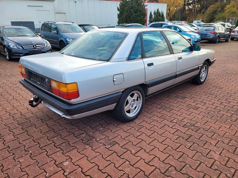 Gebraucht Audi 100 90 PS (66 kW) 1990 Grau Limousine