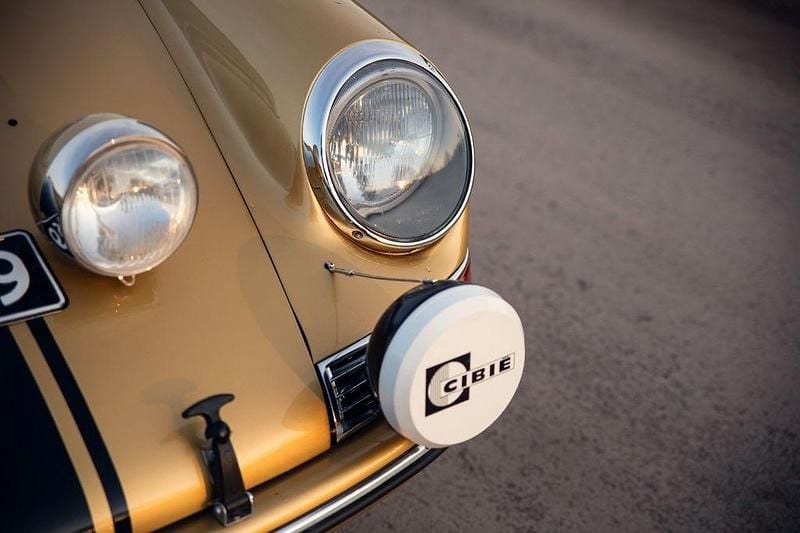 Second-hand Porsche 911 1965 Auriu Coupe
