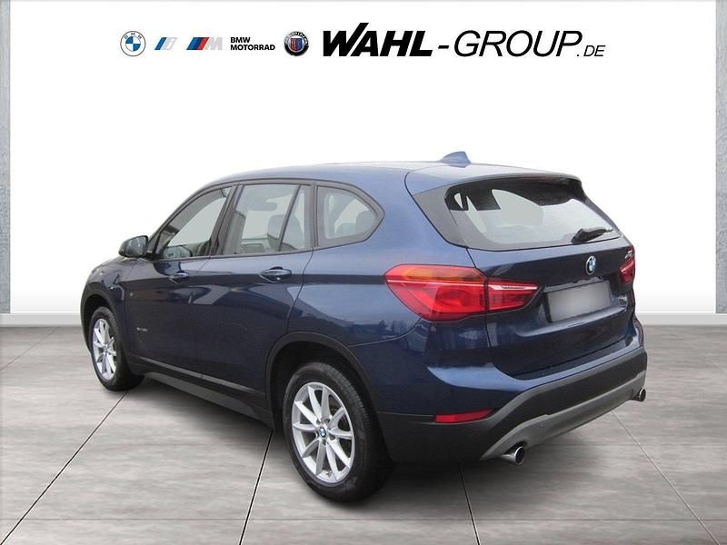Gebraucht BMW X1 Advantage 192 PS (141 kW) 2017 Blau metallic SUV