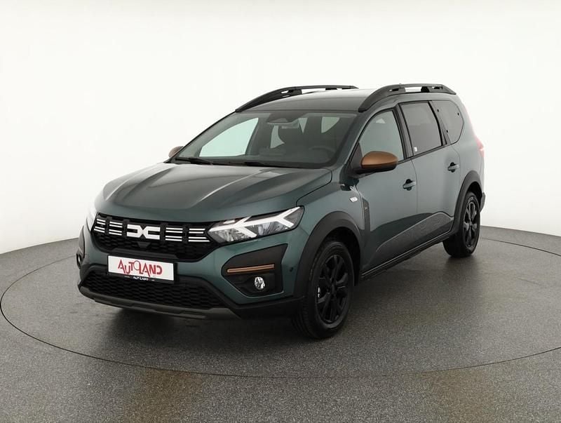 Grün Neu 2025 Dacia Jogger Extreme Van / Kleinbus | 21.990 € (Fairer Preis) - Bild 1/4