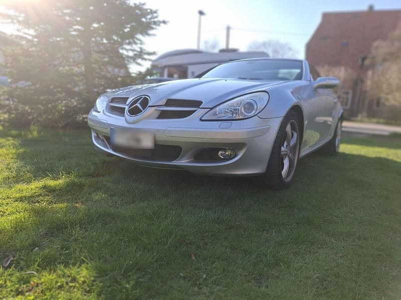 Gebraucht Mercedes SLK350 272 PS (200 kW) 2006 Silber Cabrio