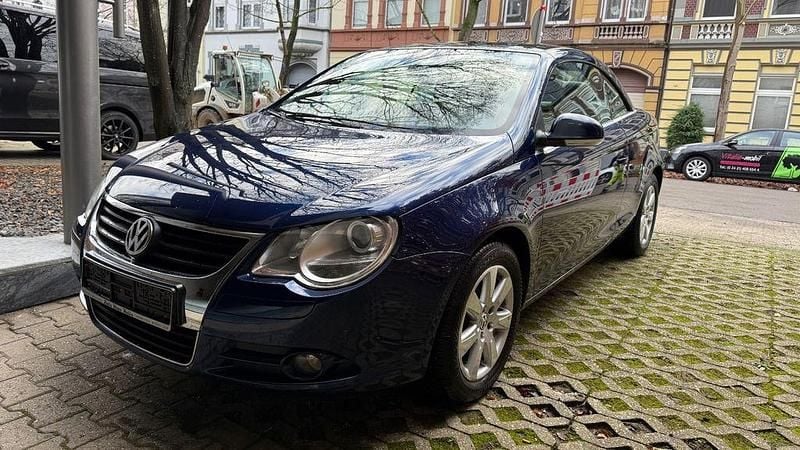 Blau Gebraucht 2006 VW Eos Cabrio | 2.000 € (Superpreis) - Bild 1/4