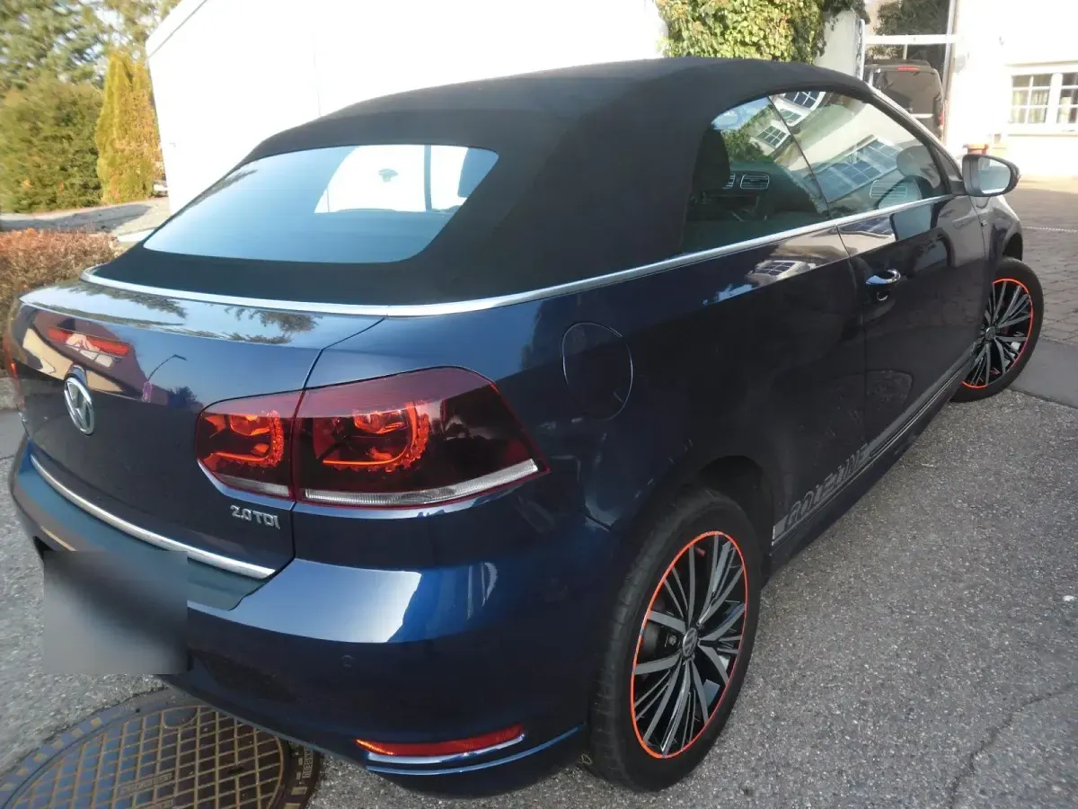 Gebraucht VW Golf Cabriolet 110 PS (80 kW) 2016 Blau Cabrio