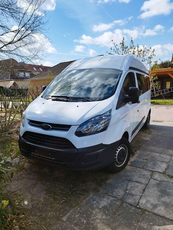 Second-hand Ford Transit Custom 105 CP (77 kW) 2017 Alb Monovolum